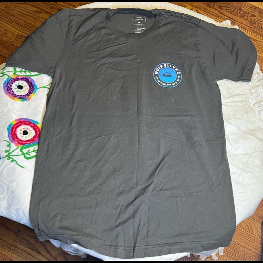 Men gray t-shirt